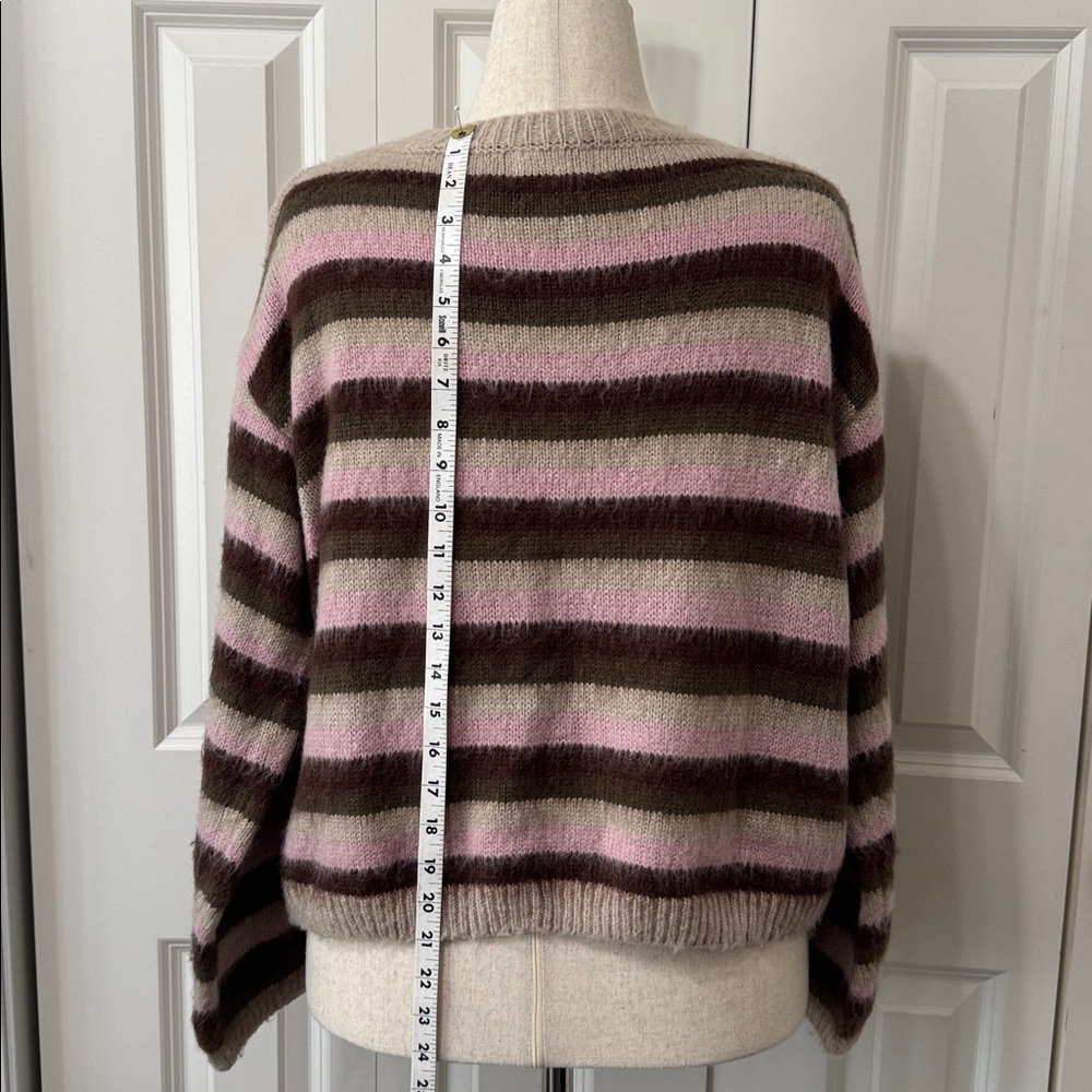 EDIKTED Striped Oversized Cropped Sweater in Pink and Brown/Beige Mix -Size M/L - Picture 8 of 13